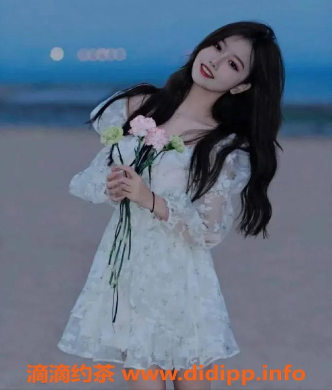 上海楼凤-静安梦小蝶，2200元享受高端服务，先到先得！