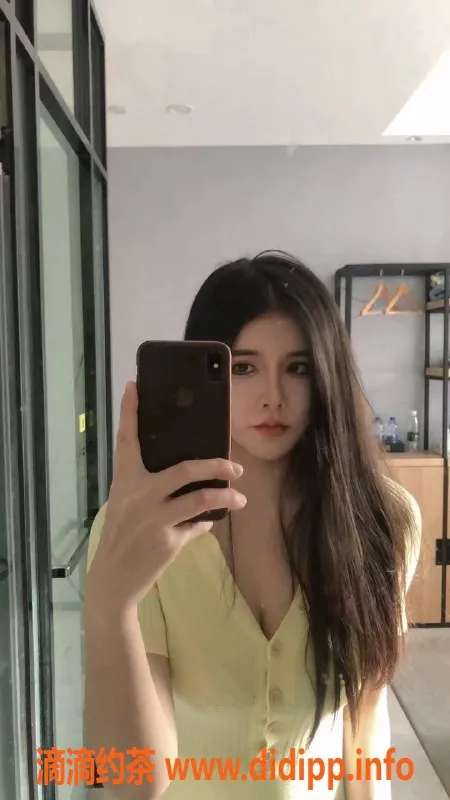 广州楼凤-黄埔御姐水蜜桃，700元初体验，1300元全套