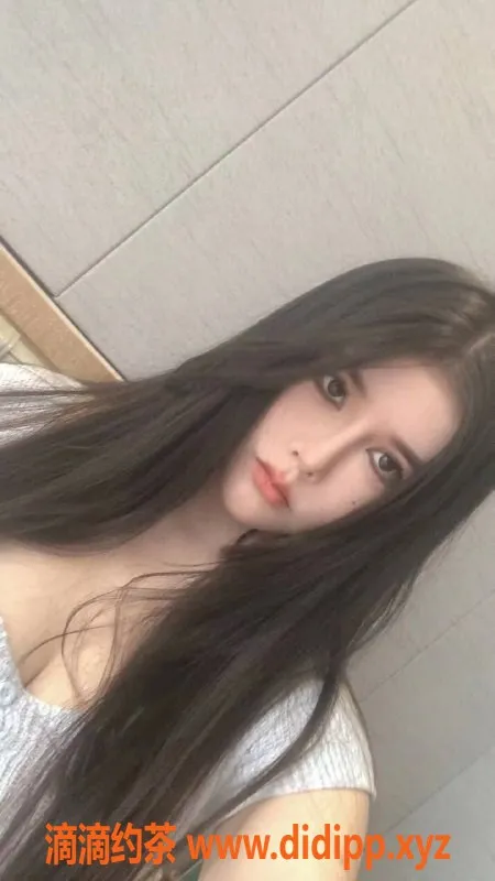 广州楼凤资源信息,黄埔御姐水蜜桃，700元初体验，1300元全套