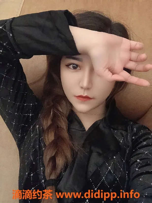 南宁楼凤-青秀区小宝贝，知性正妹双飞，700起