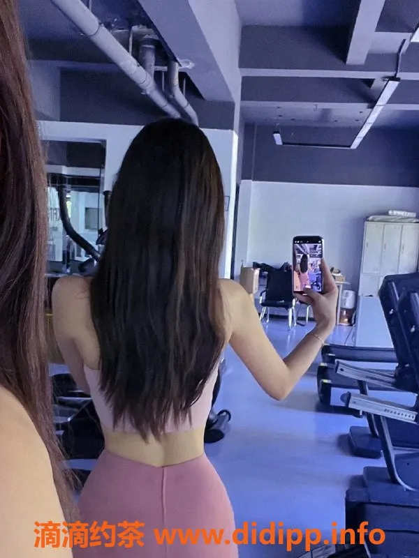 杭州楼凤-初栀 上海空降172高102斤 C+身材，诱惑服务等你体验！