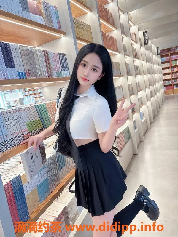 上海楼凤-嘉定文文 | 160cm 48kg 34C 售价8元/16元