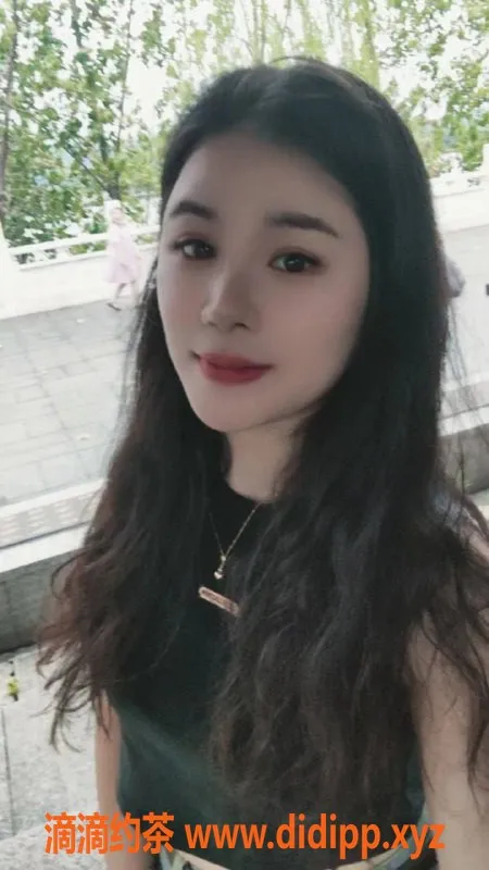 广州楼凤-天河御姐婉儿，爆乳服务仅需700元