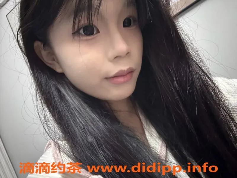 长沙楼凤-雨花区小乖，600p嫩妹，服务超棒！