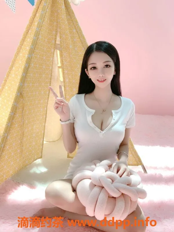 广州楼凤-广州天河小宝，700元起服务