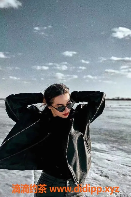 深圳楼凤-深圳宝安艾莉，165cm 48kg，千五档优选