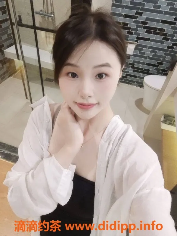 杭州上门服务-23岁萍萍，上门服务，激情69，白嫩美肌