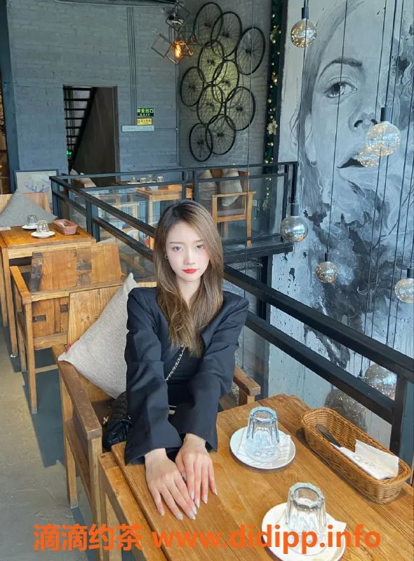 深圳楼凤-福田莉莉，舌吻69，1500起