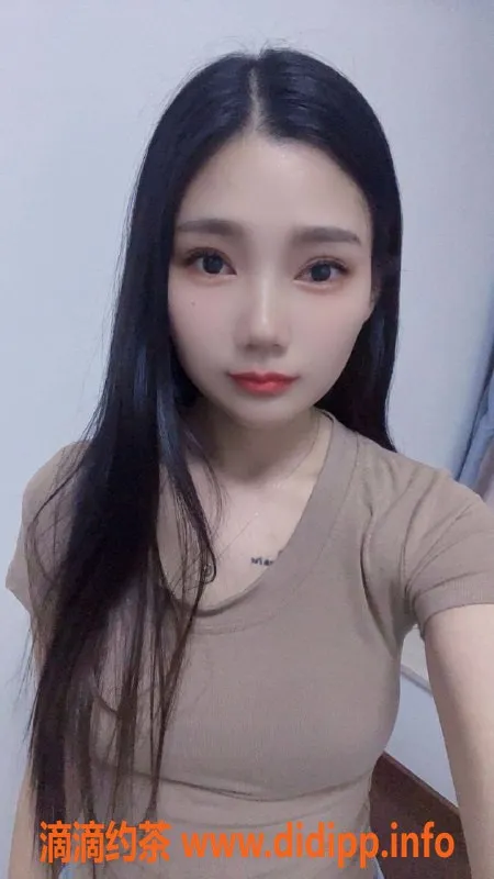 广州楼凤-黄埔苹果，私密体验，课费500/900