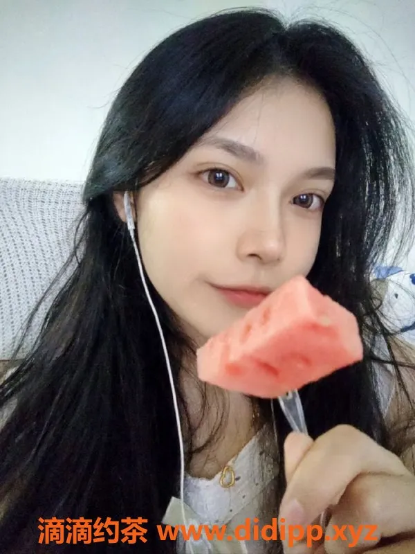 杭州楼凤资源信息,滨江区白素素，164cm、80斤，千元以下