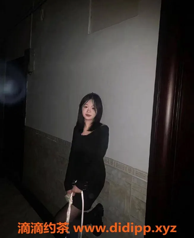 南昌上门服务资源信息,小芯雨, 25岁, 157cm, 90斤, 上门三件套服务