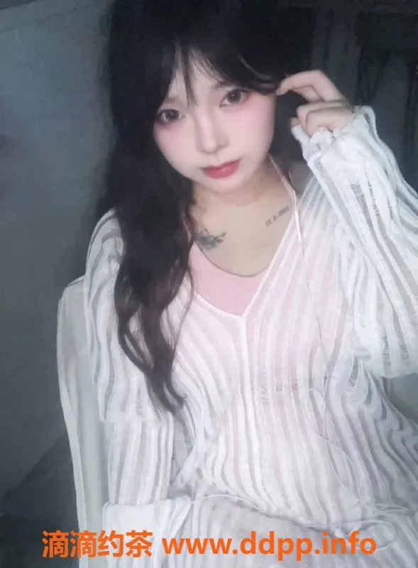 广州楼凤-白云小美，私聊体验超值500p，热情服务等你来