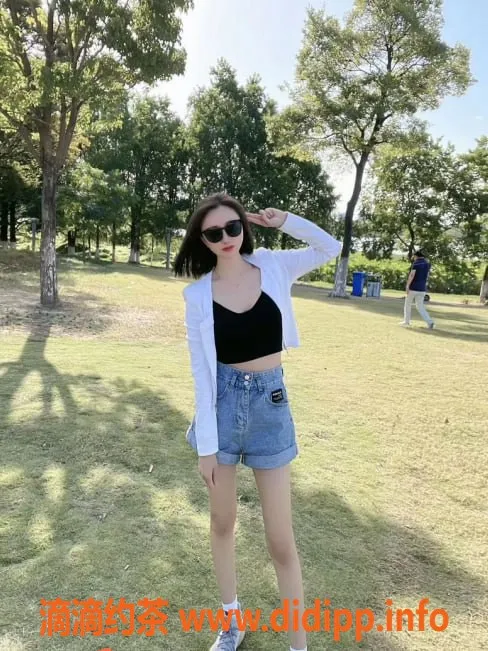 北京楼凤-丰台糖果果，165cm 34C 甜美服务等你来体验