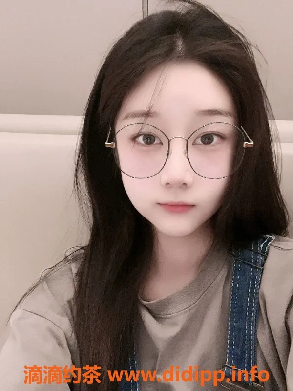 杭州楼凤-希希 小萝莉细腰 筷子腿 价格合理