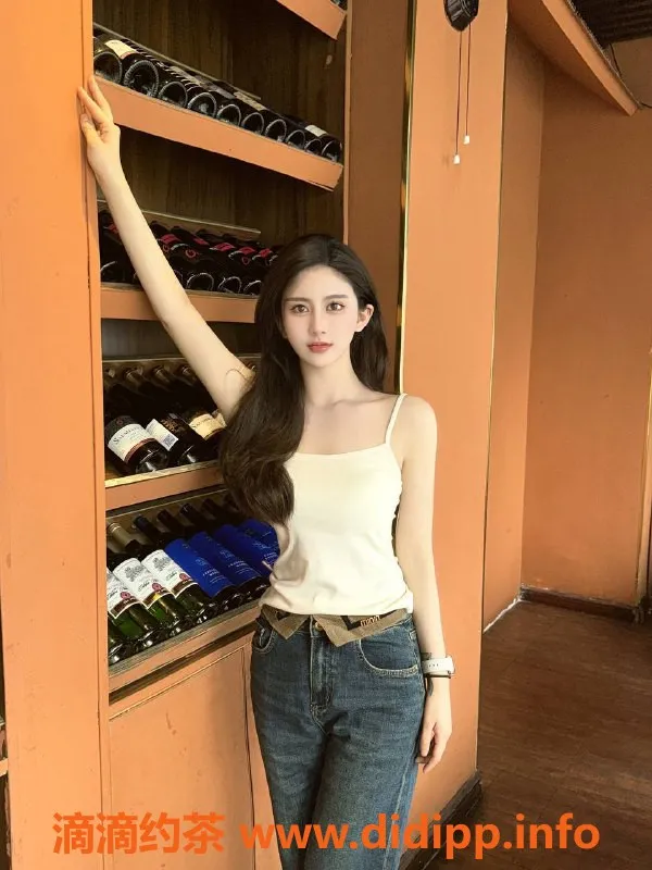 深圳楼凤-深圳南山瑜伽老师cc，99年长腿美女