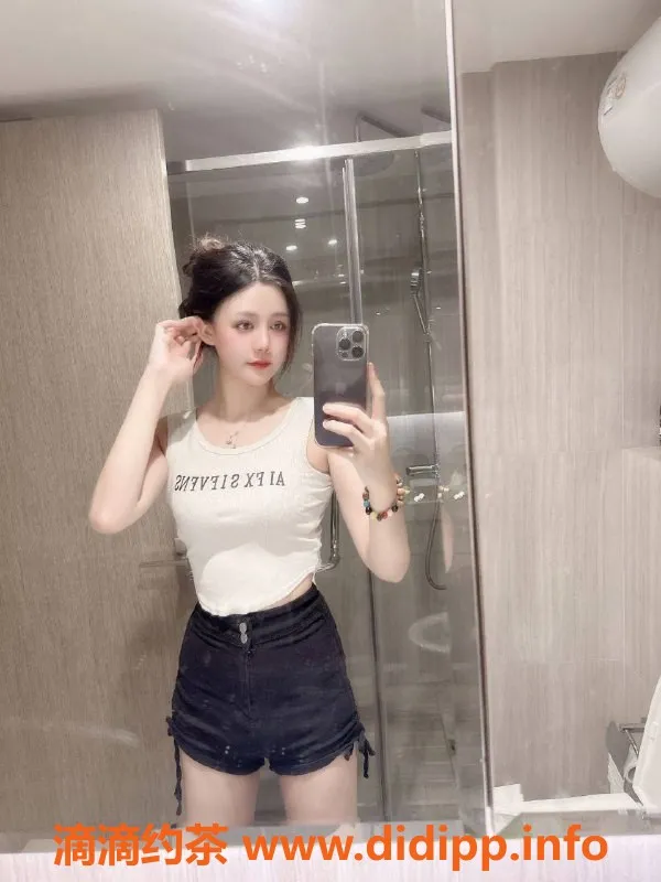 杭州楼凤-余杭区沁儿，170cm小仙女，体重110，1200元服务