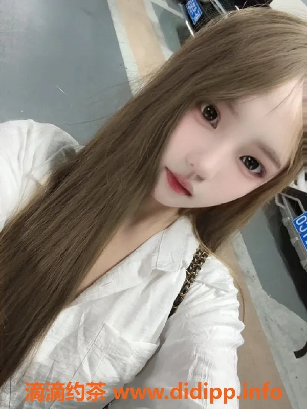 杭州楼凤-下沙小苹果，嫩妹69互舔，上门服务