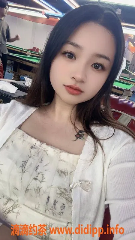 深圳楼凤-龙岗小米，视频验证美女，服务1000元