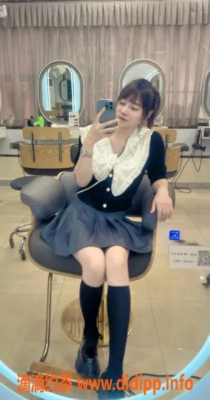 广州楼凤-天河暖暖，800元夜课少妇，69p服务！