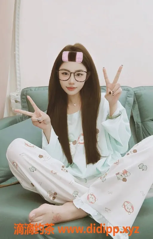 深圳楼凤-深圳小依，161cm，90斤，千元档优选