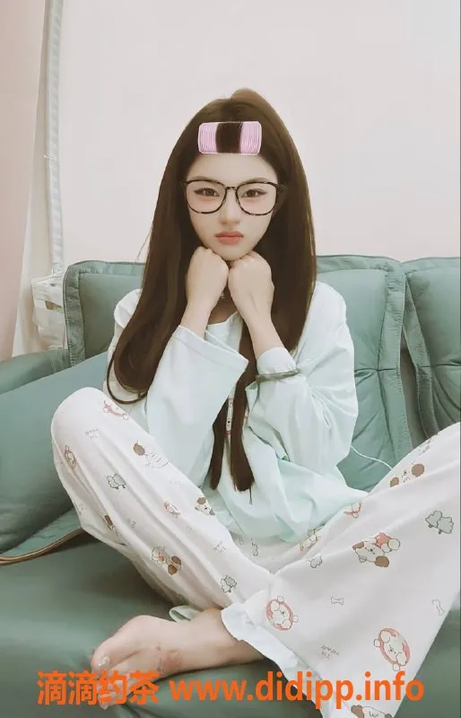 深圳楼凤-深圳小依，161cm，90斤，千元档优选