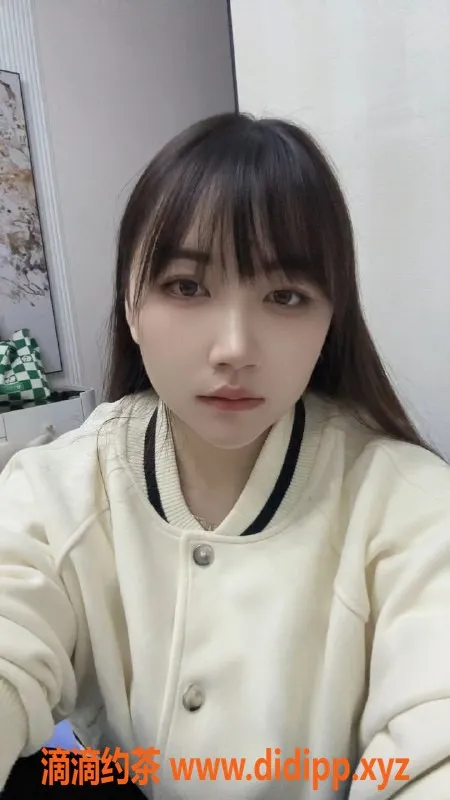 广州楼凤-天河小小御姐，舌吻800p，1500pp起