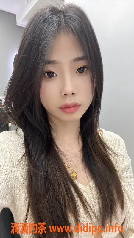 广州楼凤-天河嫩妹诗茵，700元约1小时