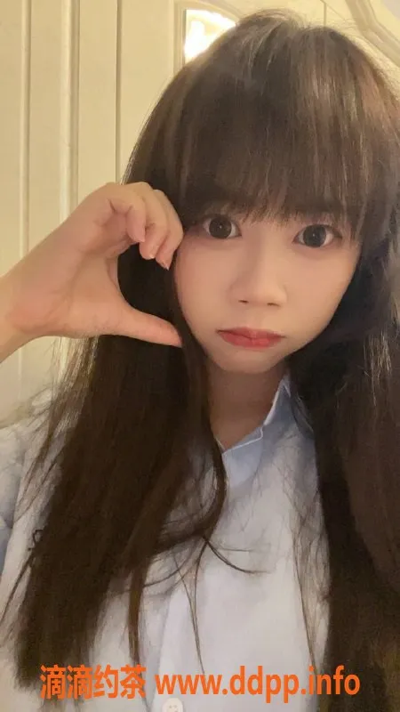 广州楼凤-番禺Moon御姐，600元享舌吻与69p服务