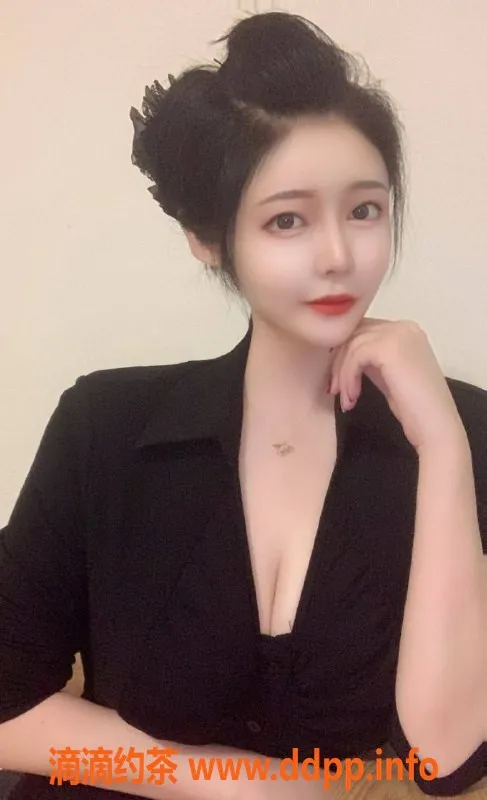 杭州楼凤-上城区李珍珍 性感空姐 174cm 108斤 1200元