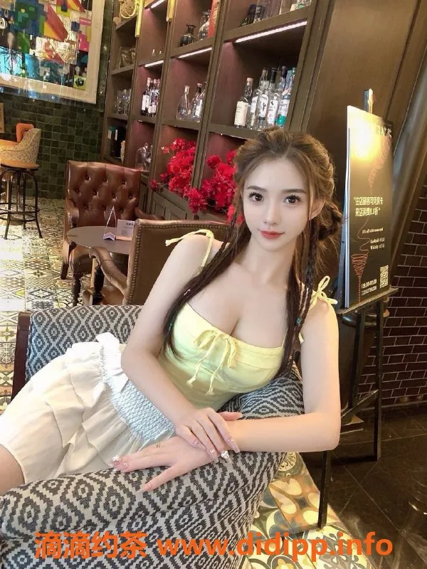 深圳楼凤-龙华小奶糖，1300p 2300pp，私聊可享服务