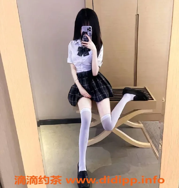 上海楼凤-黄浦福利拍卖：小草莓500元代金券等你来拿