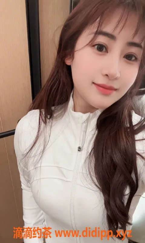 杭州楼凤-上城区小黎，专业半套服务，肤白貌美！