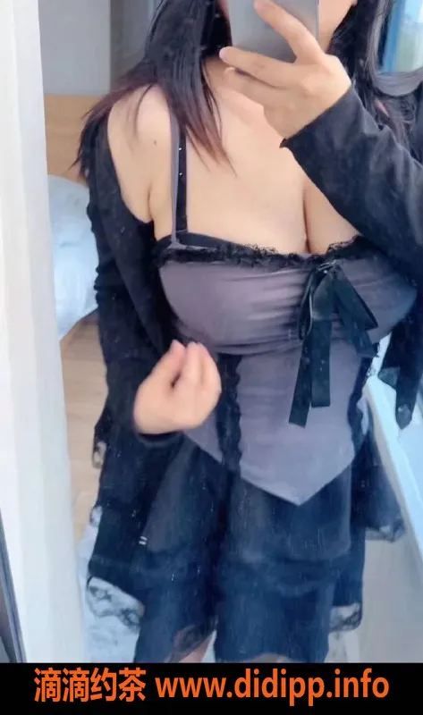 深圳楼凤资源信息,深圳龙华岚岚 25岁大胸独特服务