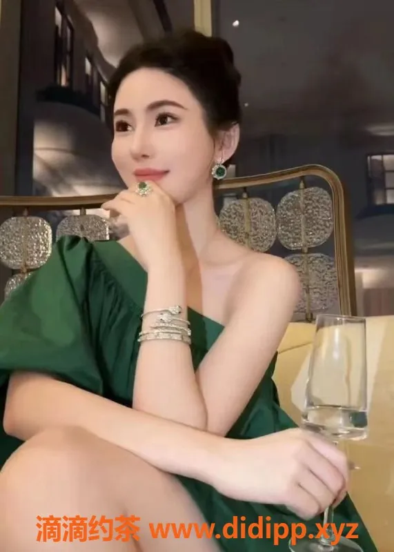 深圳楼凤-深圳宝安冰雪，178cm D罩杯，超值体验！