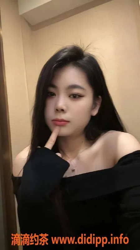 广州楼凤-白云嫩妹西西，500元服务，视频验证保真