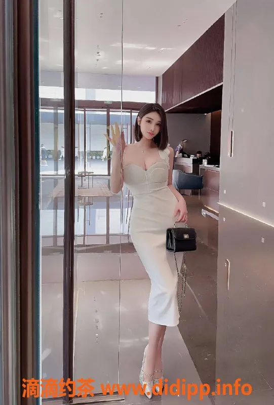 杭州楼凤-西湖萱儿，适中身材，超值享受