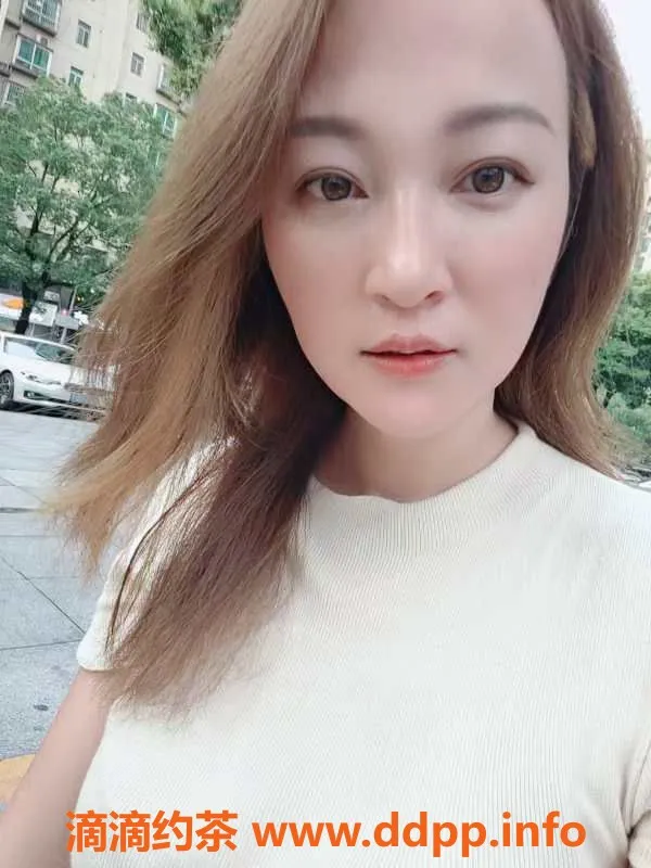 长沙楼凤-岳麓区小丸子，服务400p，超值得体验！