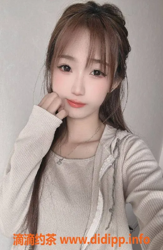 上海楼凤-闵行少妇诗雨，福利价1000P，速来预约！