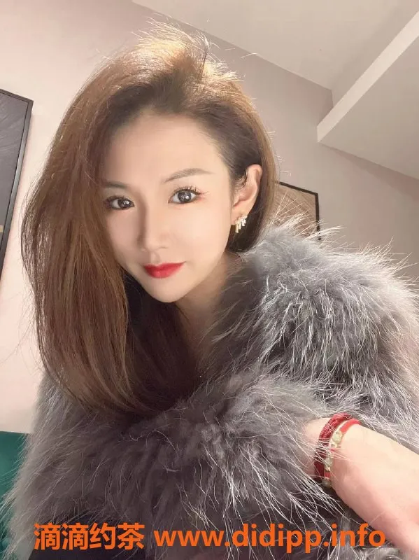 深圳楼凤-深圳龙岗微微，167cm，96斤，800元起！