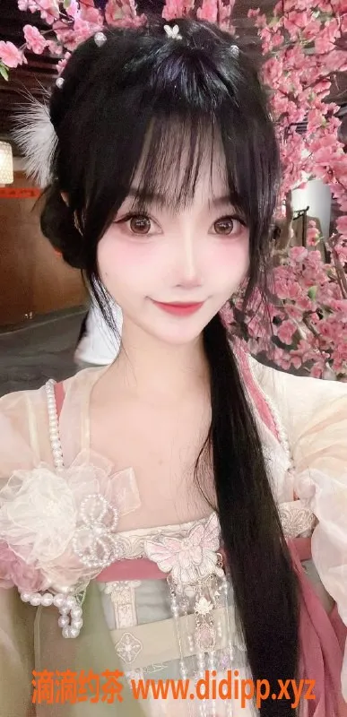 杭州楼凤-上海静安白鹿，168cm 48kg，真实胸D，价格合理