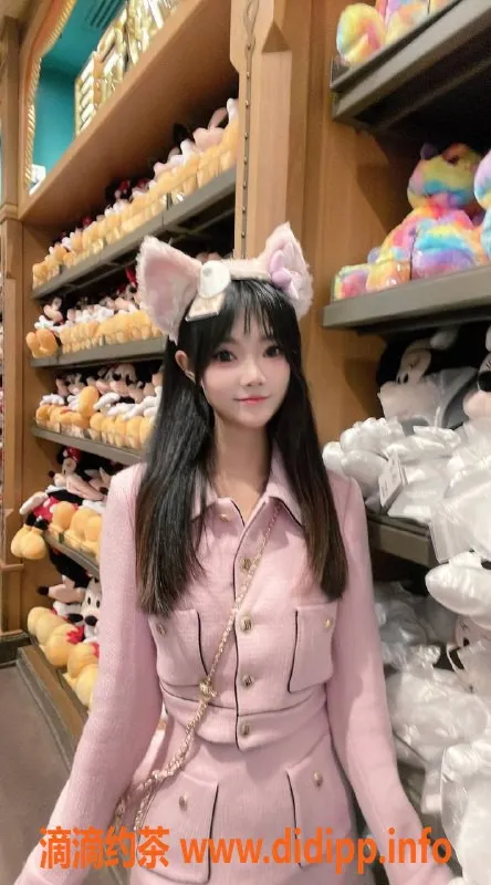 杭州楼凤-上海静安白鹿，168cm 48kg，真实胸D，价格合理