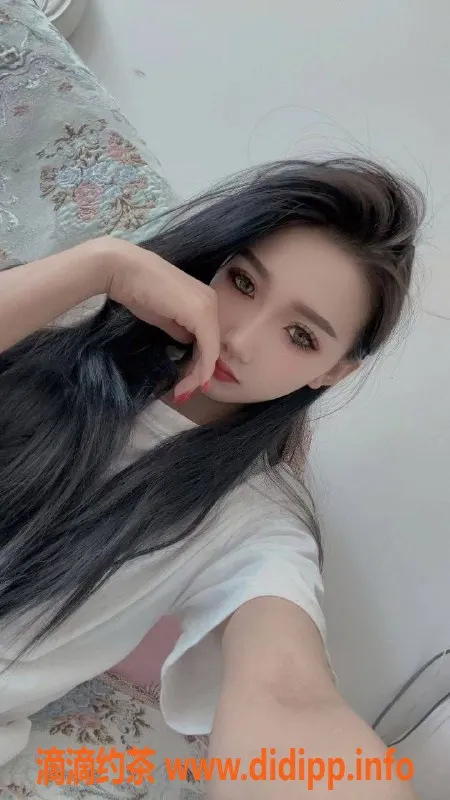 广州楼凤-天河海棠，视频验证，600元服务