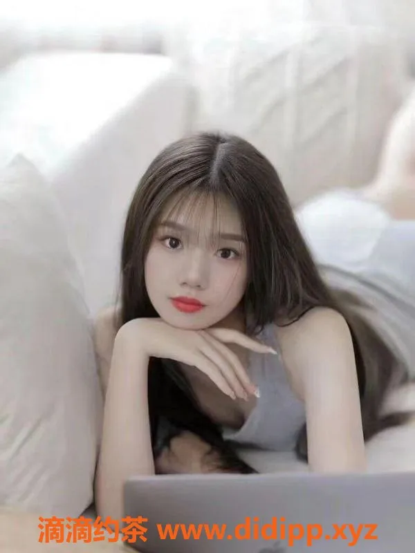 深圳楼凤-福田嫩妹周周，20岁，160cm，600元约会体验