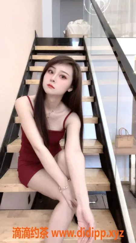 深圳楼凤-福田便宜好服务：子墨 999p等你来体验