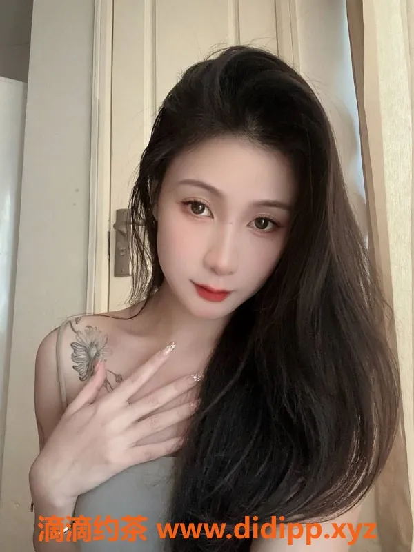 广州楼凤-黄埔嫩妹橙子，700p水费，快来体验！