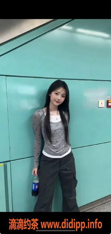 深圳楼凤-深圳南山嫩妹宝宝，162cm 50kg 998起