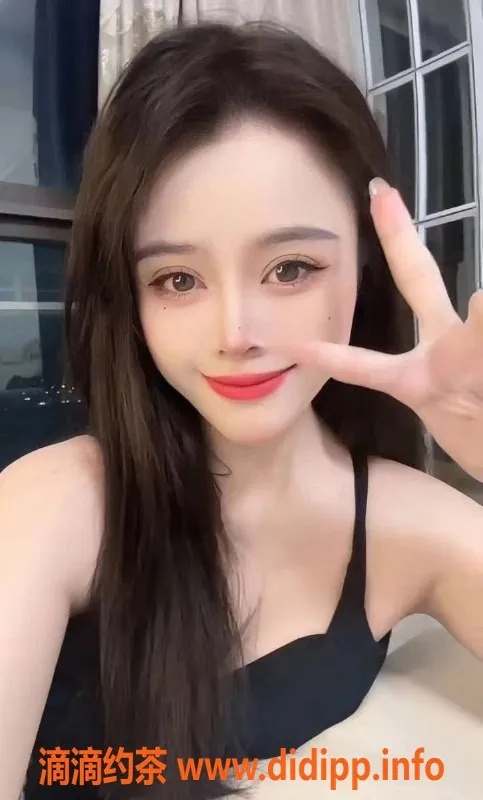 上海楼凤-浦东陈思涵，福利价1300PP，限3名额