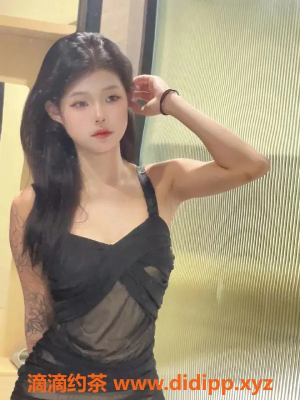 深圳楼凤-深圳南山多多，19岁165cm B罩杯，1000元起