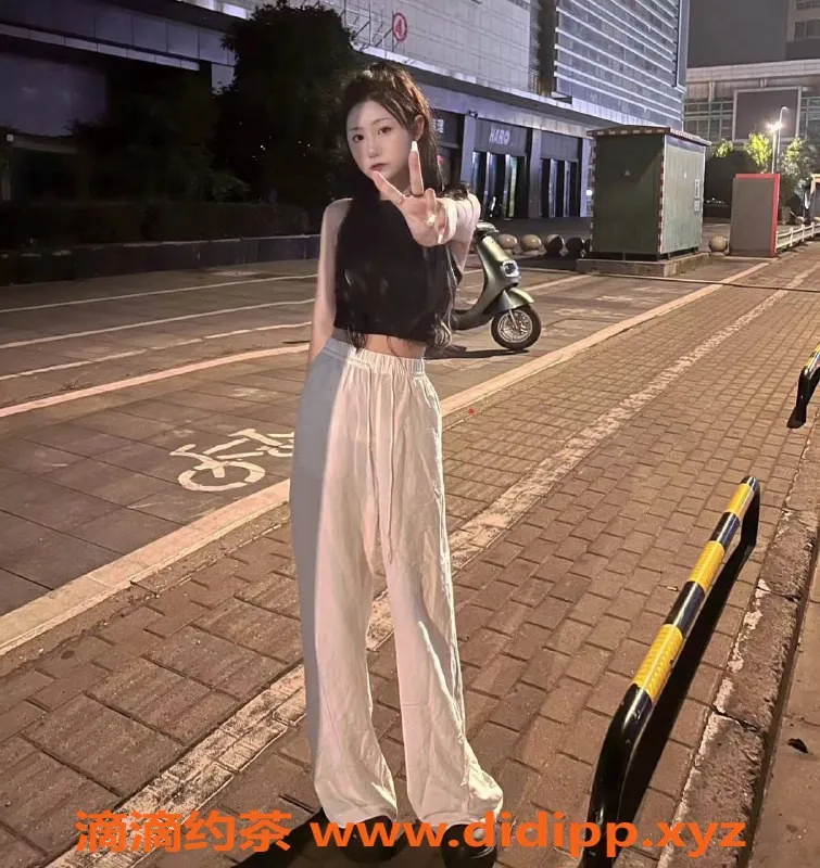 深圳楼凤-南山小招财，在线视频认证，优质体验等你来！