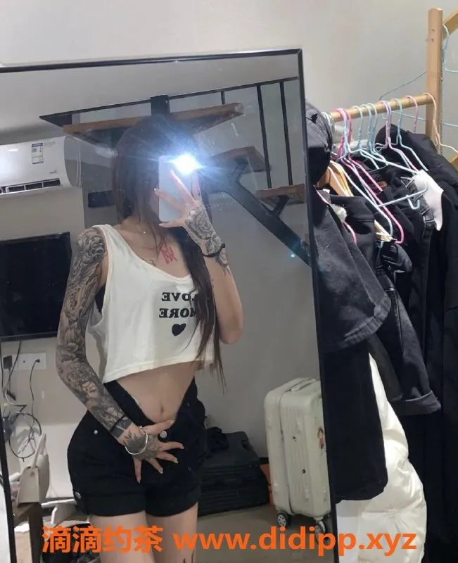 成都楼凤资源信息,成都小芯，160高、90斤，服务三件套只需600